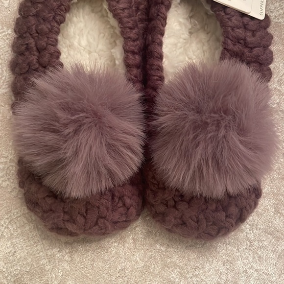 Brand New Lemon Popcorn Pom Pom Ballerina Slippers Knit Slip On Sherpa Purple - Picture 4 of 10